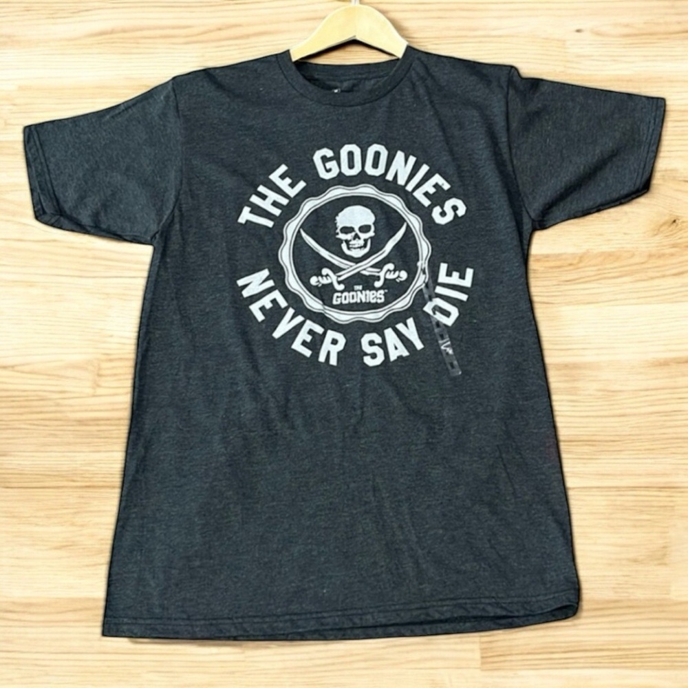 NWT Men’s Size XL GOONIES grey T shirt